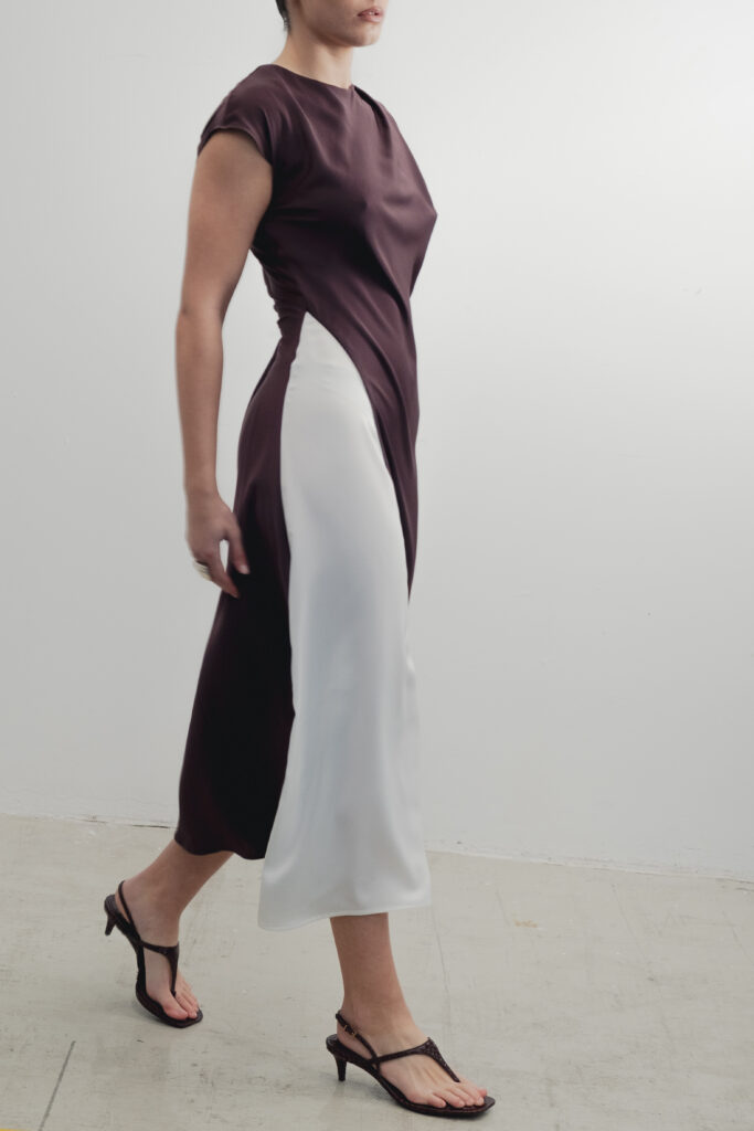 Vestido  midi combinado